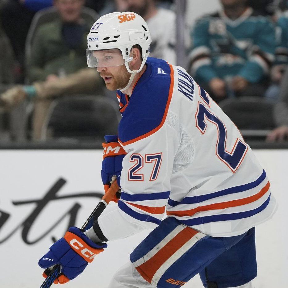 Oilers defenceman Brett Kulak races from daughter's birth to playoff game